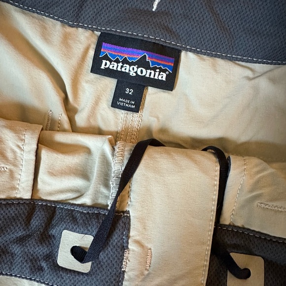 Patagonia Performance Outdoor Shorts - Picture 2 of 3
